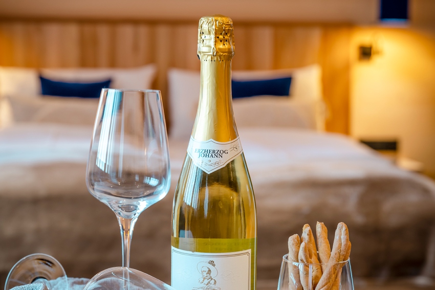Sekt- Zimmer